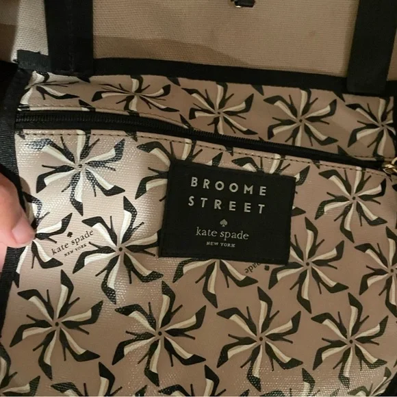 Kate spade Broome street tote purse